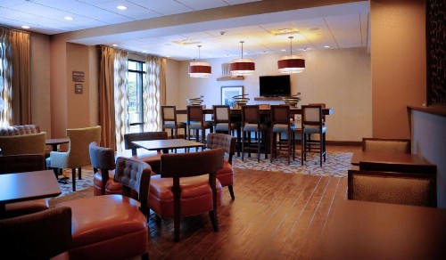 Hampton Inn Crystal River - image 18