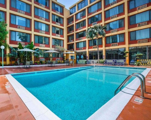 Quality Inn & Suites Montebello - Los Angeles - image 25