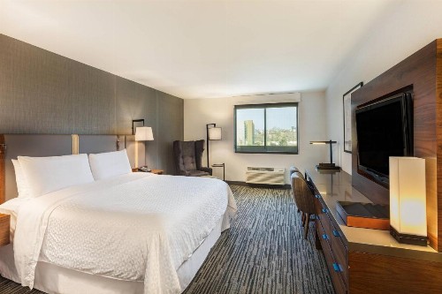 Four Points by Sheraton Los Angeles Westside - image 10