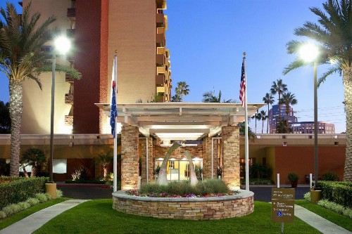Four Points by Sheraton Los Angeles Westside - image 2