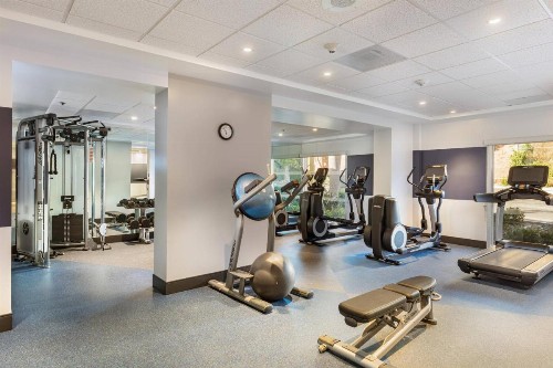 Four Points by Sheraton Los Angeles Westside - image 21