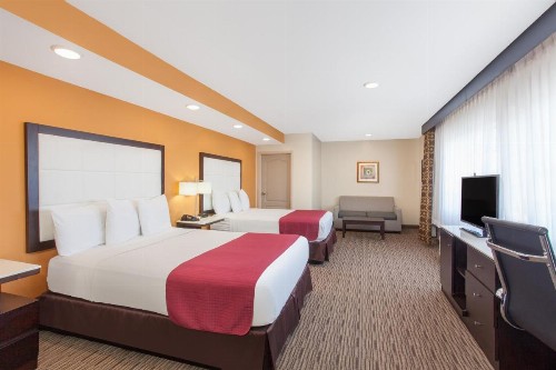 Ramada by Wyndham Culver City - image 2