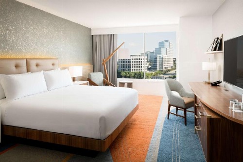 Hilton Los Angeles-Culver City CA - image 3
