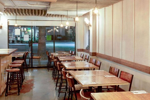 Travelodge by Wyndham Culver City - image 14