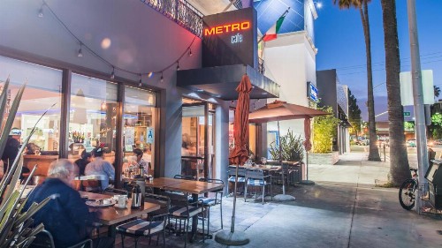Travelodge by Wyndham Culver City - image 18