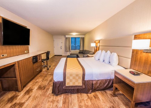 Travelodge by Wyndham Culver City - image 22