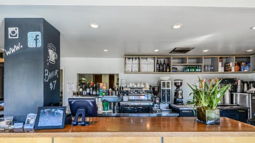 Travelodge by Wyndham Culver City - image 8