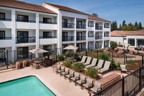 Courtyard San Jose Cupertino - image 30