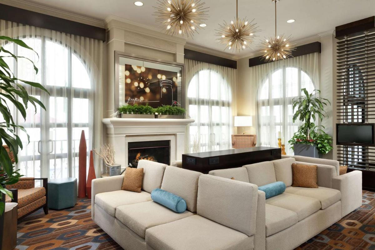 Hilton Garden Inn Cupertino - image 6