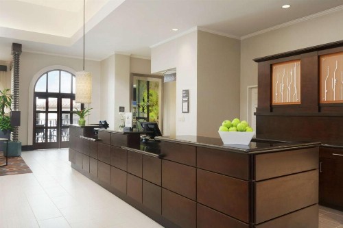 Hilton Garden Inn Cupertino - image 7