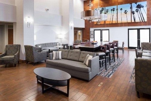 Hampton Inn Los Angeles Orange County Cypress - image 9