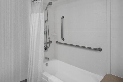 Courtyard by Marriott Cypress Anaheim / Orange County - image 3