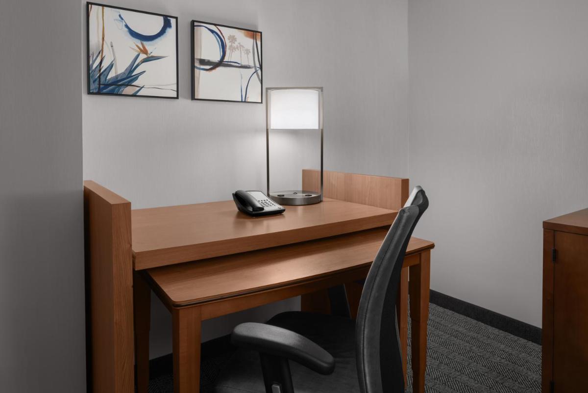 Courtyard by Marriott Cypress Anaheim / Orange County - image 7