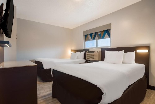 Suburban Extended Stay Hotel Biloxi North Area - image 13