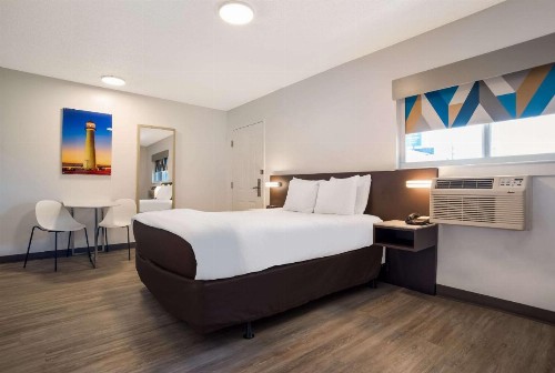 Suburban Extended Stay Hotel Biloxi North Area - image 24