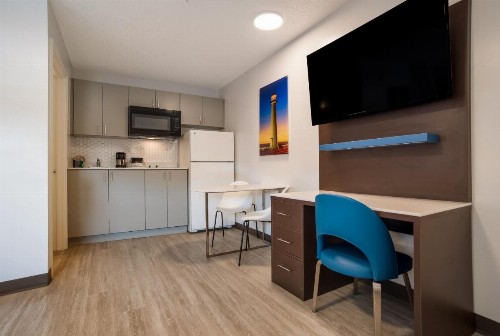 Suburban Extended Stay Hotel Biloxi North Area - image 3