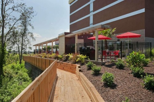 Home2 Suites by Hilton Biloxi/North/D'Iberville - image 6
