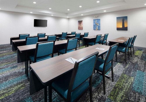 Hampton Inn & Suites D'Iberville Biloxi - image 27