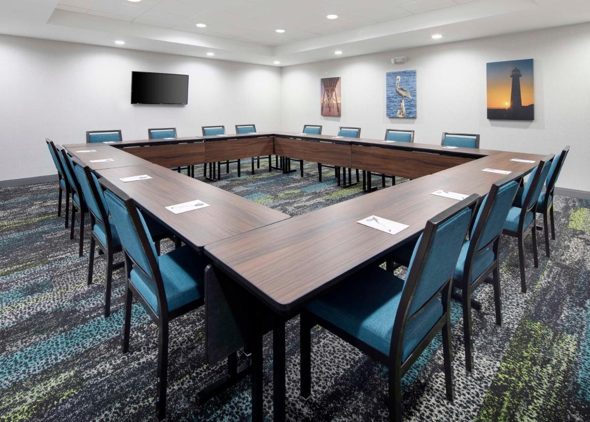 Hampton Inn & Suites D'Iberville Biloxi - image 5