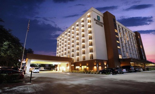 Embassy Suites Dallas - Market Center - image 4