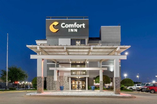 Best Western Plus Dallas Love Field North Hotel - image 28