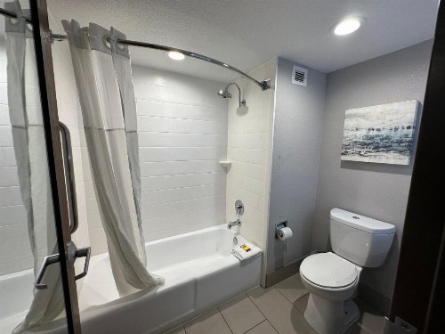 Best Western Plus Dallas Love Field North Hotel - image 42