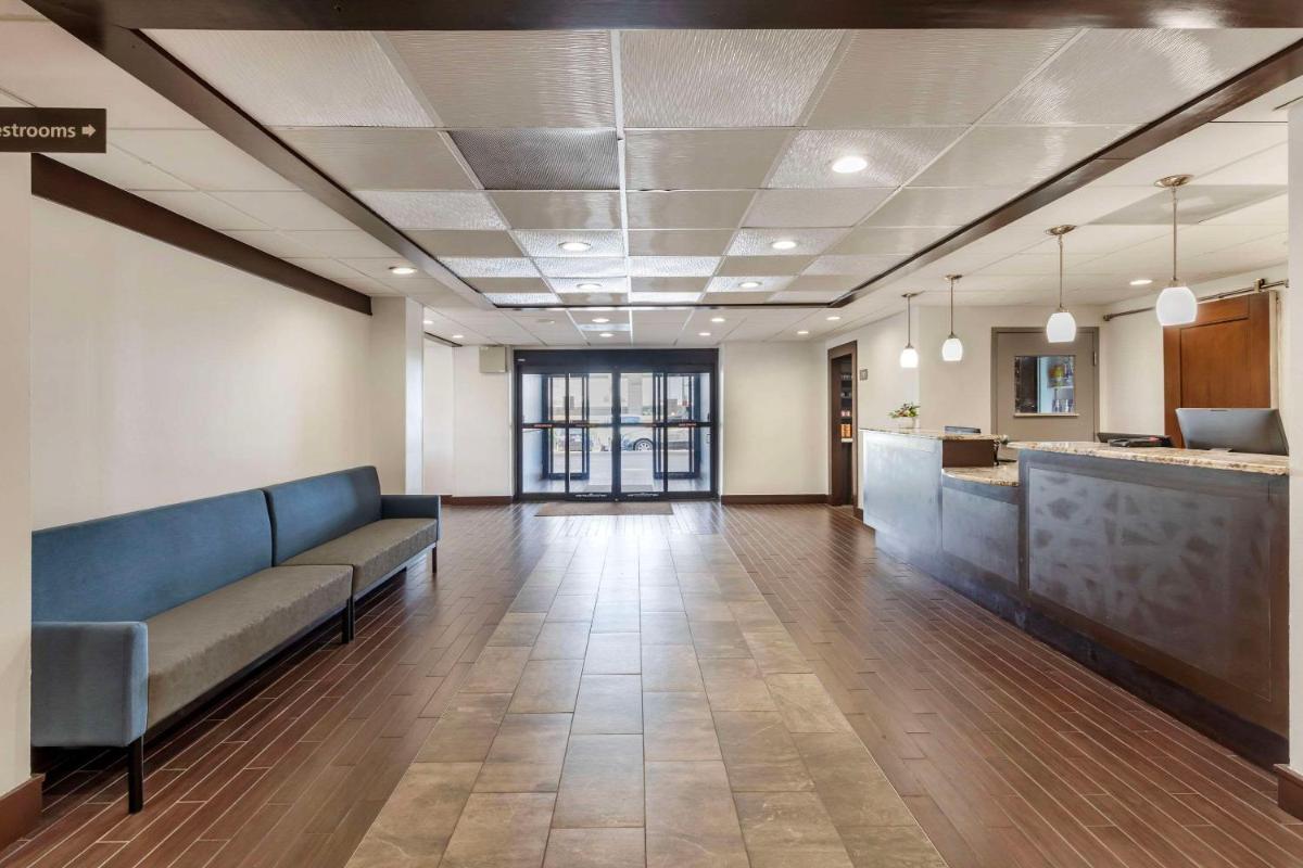 Best Western Plus Dallas Love Field North Hotel - image 5