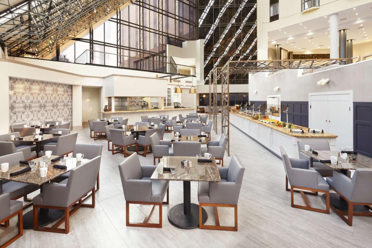 DoubleTree by Hilton Dallas Near the Galleria - image 2