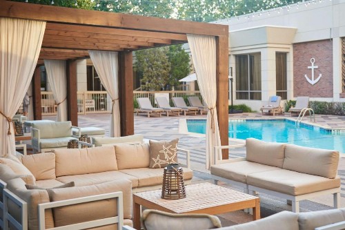 DoubleTree by Hilton Dallas Market Center