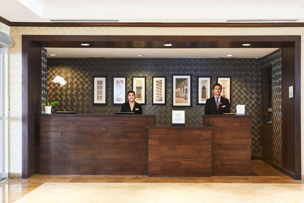DoubleTree by Hilton Dallas Market Center - image 5