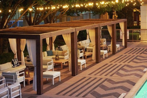 DoubleTree by Hilton Dallas Market Center - image 7