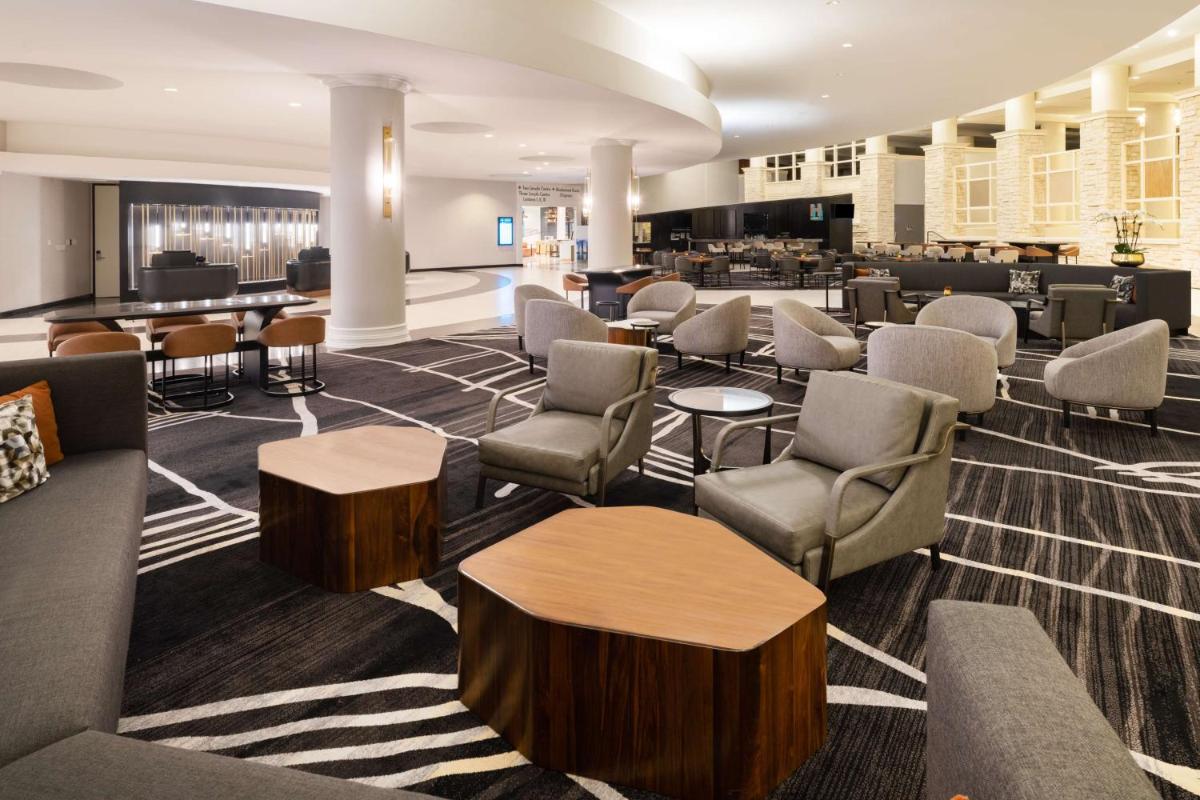 Hilton Dallas Lincoln Centre - image 6