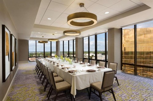 DoubleTree by Hilton Hotel Dallas Campbell Centre - image 17