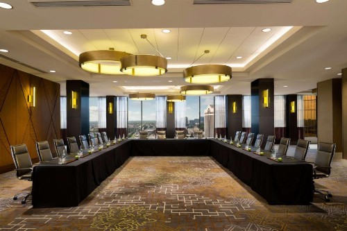 DoubleTree by Hilton Hotel Dallas Campbell Centre - image 3