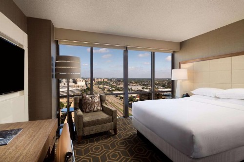 DoubleTree by Hilton Hotel Dallas Campbell Centre - image 32