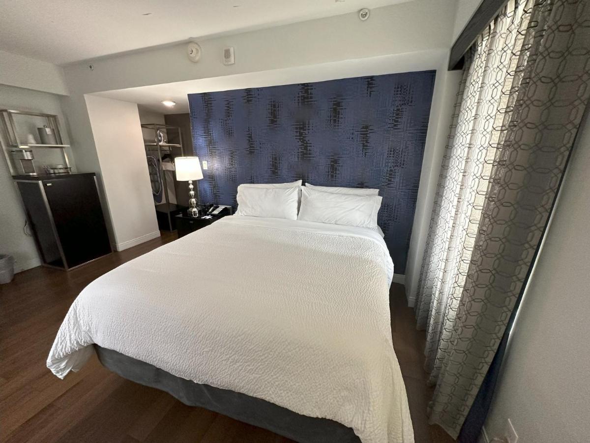 La Quinta by Wyndham Dallas Downtown - main image