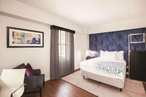 La Quinta by Wyndham Dallas Downtown - image 16