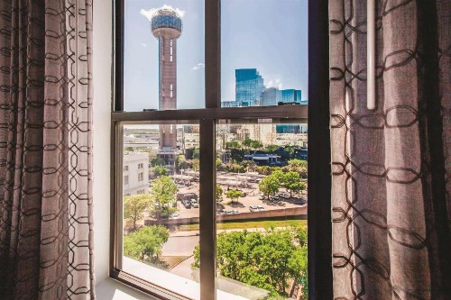 La Quinta by Wyndham Dallas Downtown - image 24