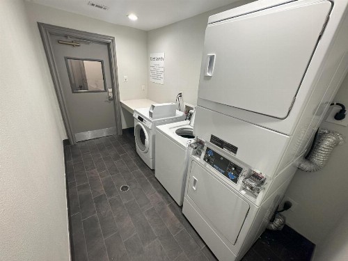 La Quinta by Wyndham Dallas Downtown - image 36
