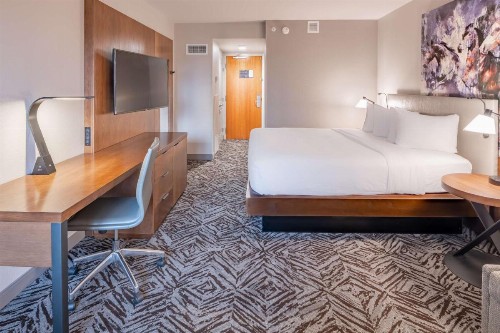 DoubleTree by Hilton Dallas-Farmers Branch - image 23