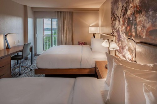 DoubleTree by Hilton Dallas-Farmers Branch - image 27