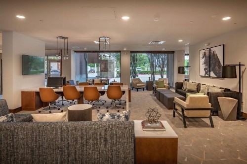 DoubleTree by Hilton Dallas-Farmers Branch - image 3