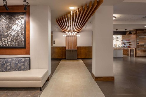 DoubleTree by Hilton Dallas-Farmers Branch - image 4