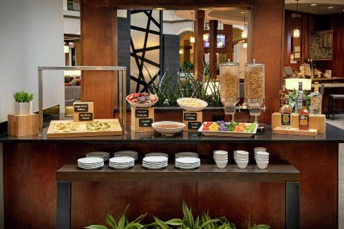 Embassy Suites Dallas - Park Central Area - image 12