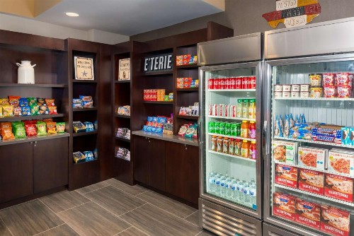 Embassy Suites Dallas - Park Central Area - image 9