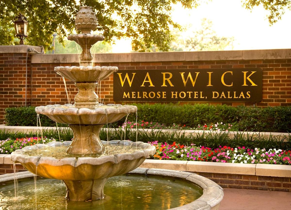 Warwick Melrose Hotel - image 6