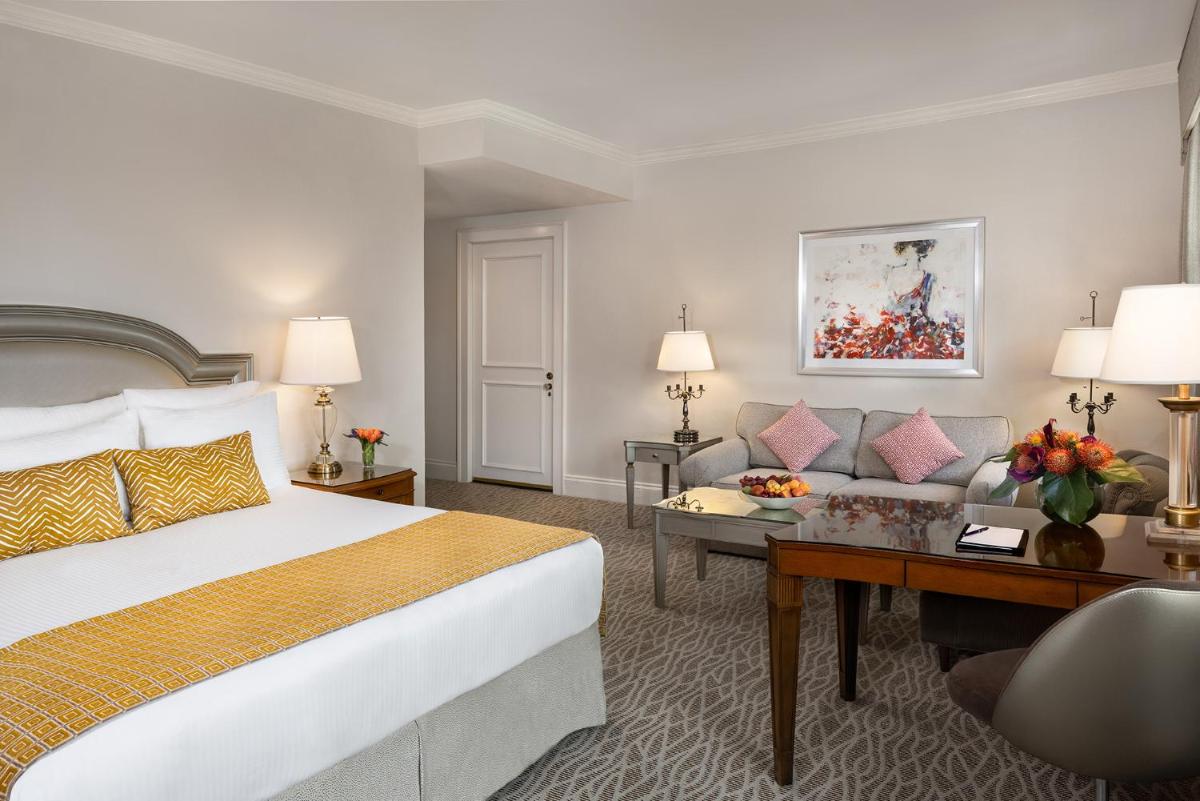 Warwick Melrose Hotel - image 7