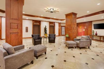 Holiday Inn Market Center an IHG Hotel - image 14