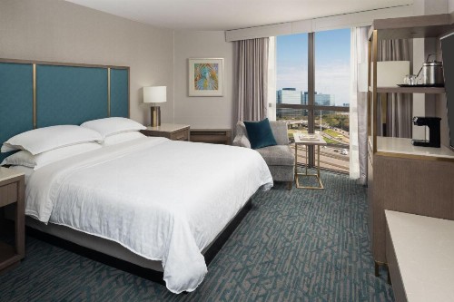 Sheraton Dallas Hotel by the Galleria - image 15