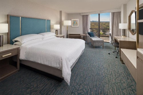 Sheraton Dallas Hotel by the Galleria - image 18
